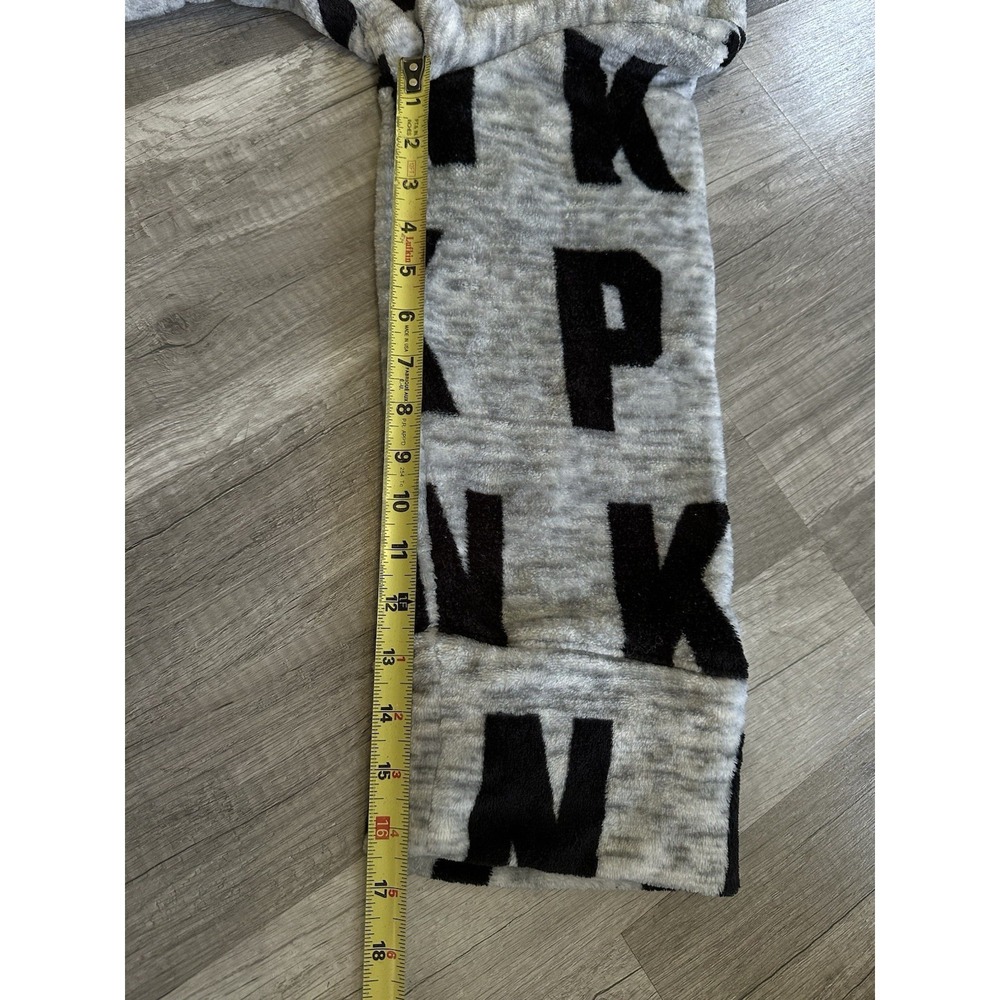 Victoria's‎ Secret PINK Robe Gray Black Logo Plush Tie Waist Cozy M/L - Picture 10 of 15